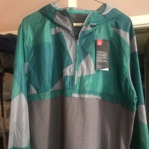 Nice men’s shirt jacket Under armor brand brand new
